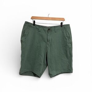 Lucky Brand Men's Green Chino Shorts Saturday Stretch Size 38